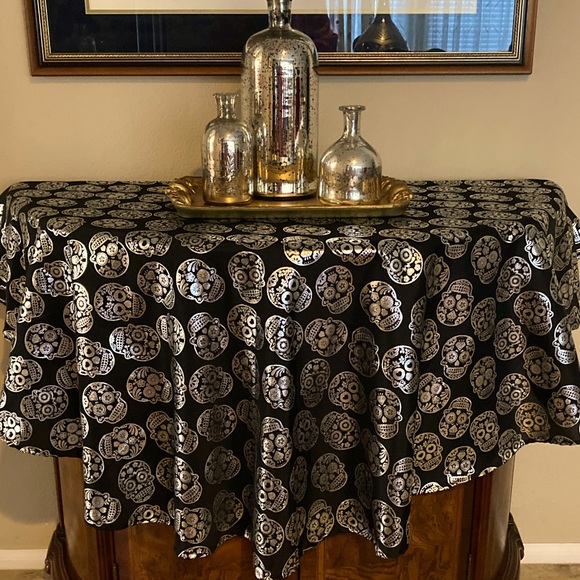 WITCHY SALE!! Sugar Skull Table Cloth - 60” Round - Picture 2 of 4
